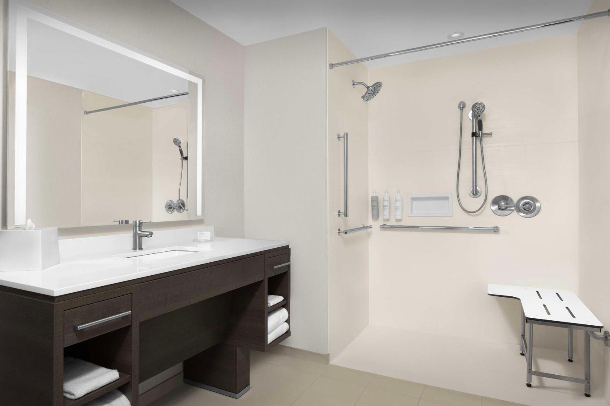 Home2 Suites By Hilton Falls Church Zewnętrze zdjęcie