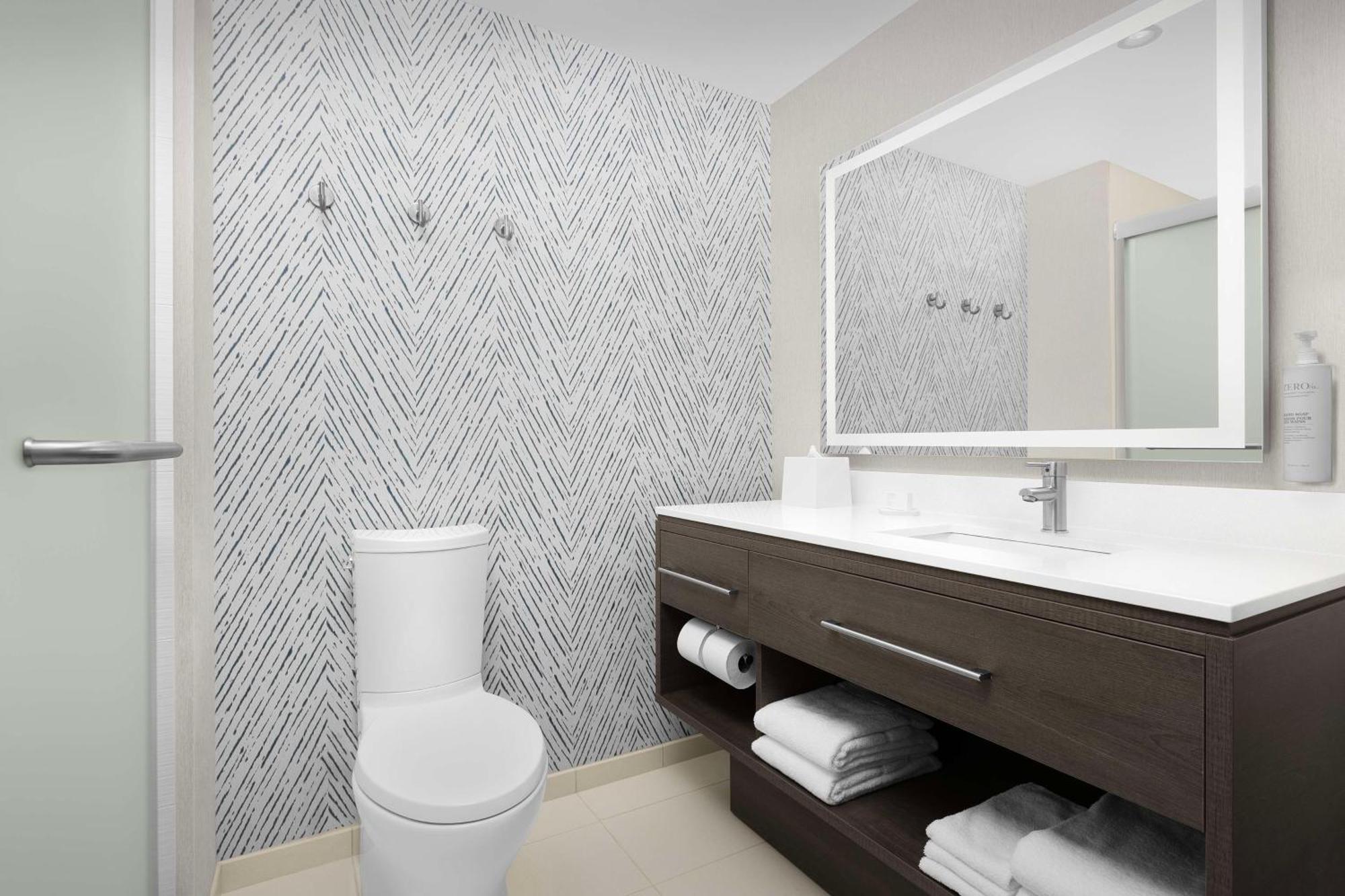 Home2 Suites By Hilton Falls Church Zewnętrze zdjęcie